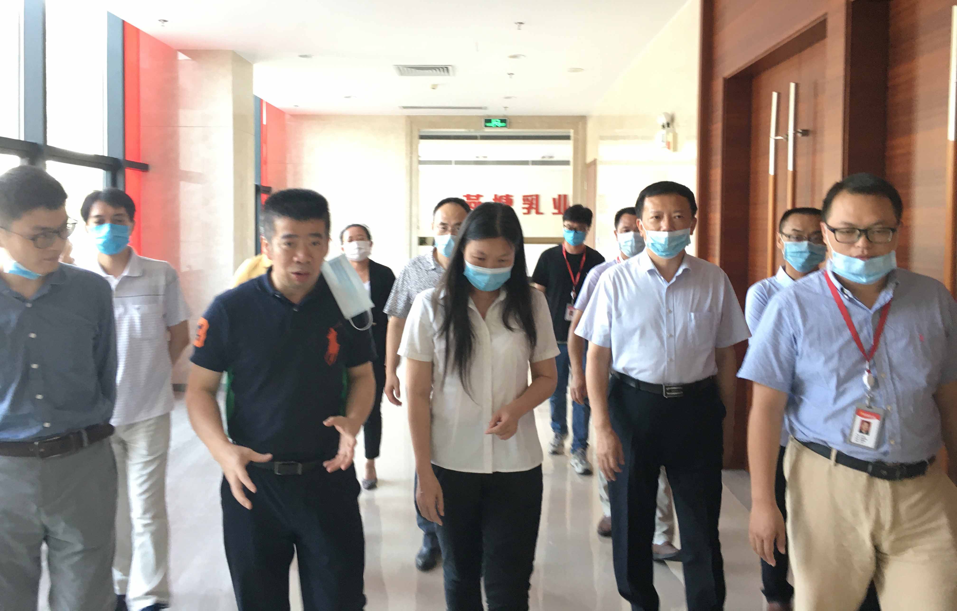 微信图片_20200629172959.jpg 微信图片_20200629172959.jpg