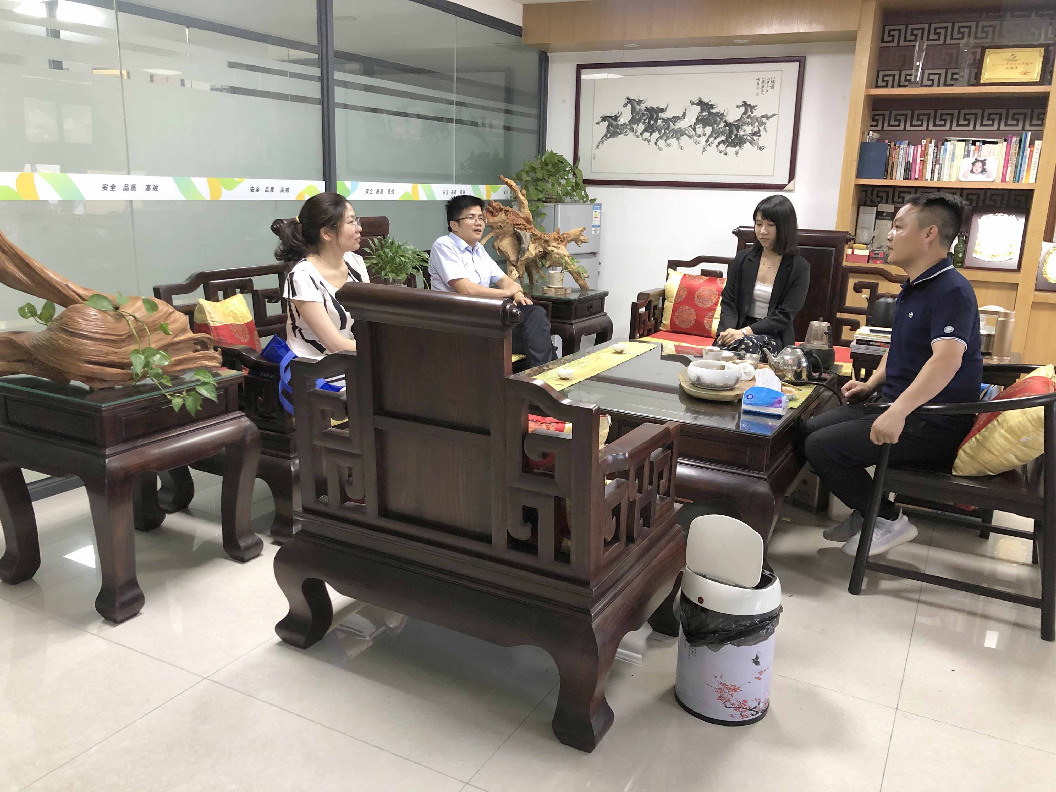 微信图片_20200630183910.jpg 微信图片_20200630183910.jpg