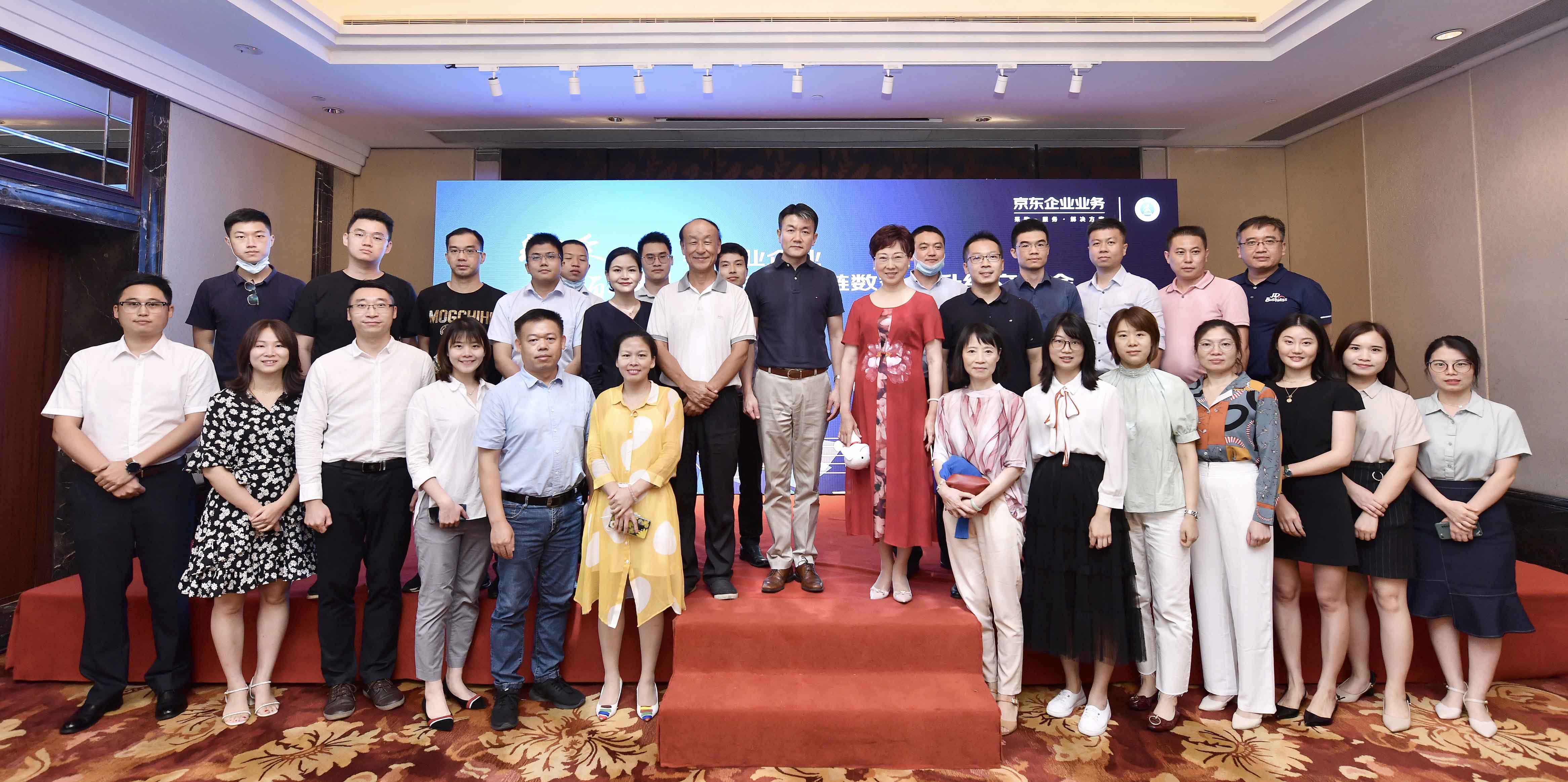 图片5.jpg 图片5.jpg