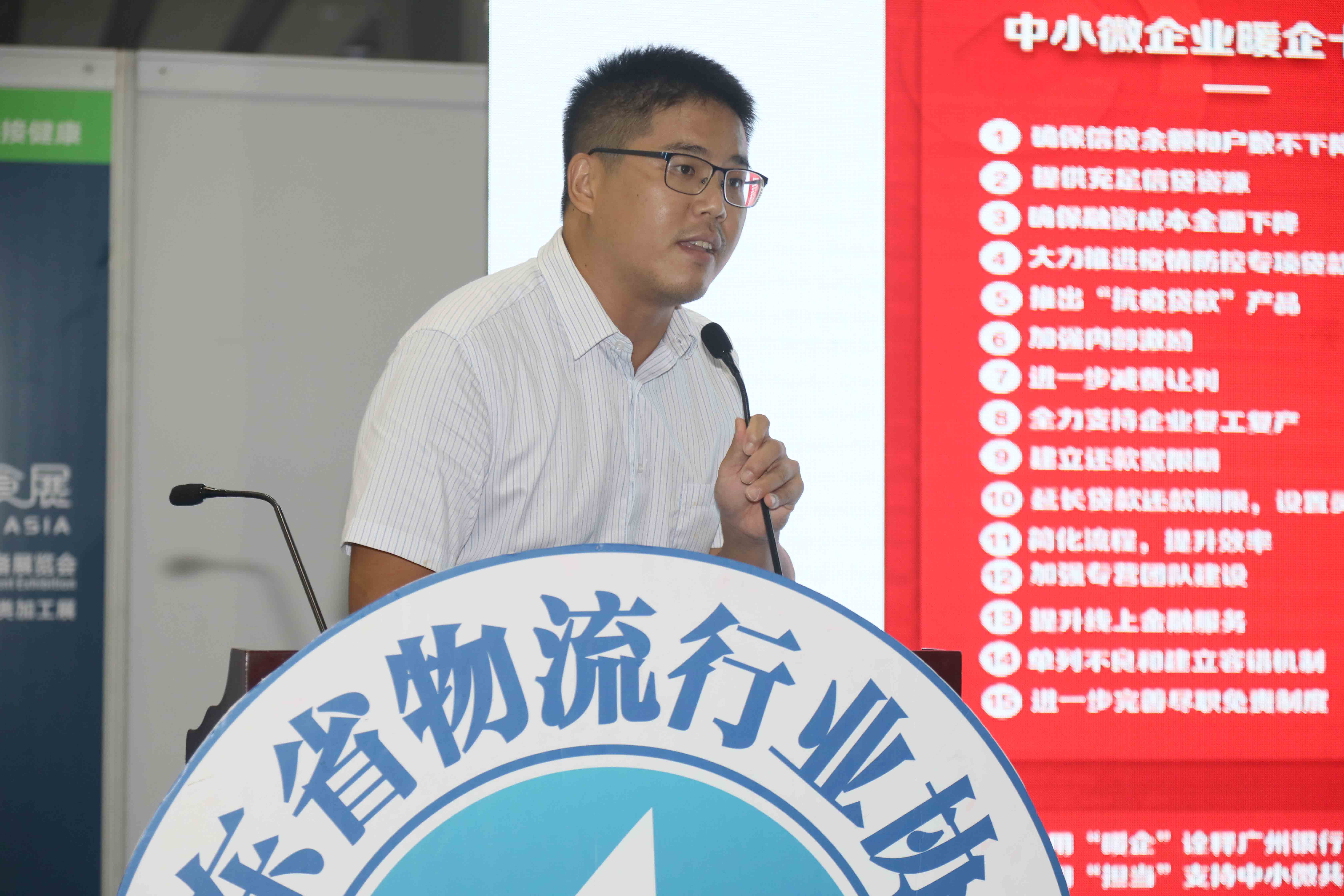 E12A7364.JPG E12A7364.JPG